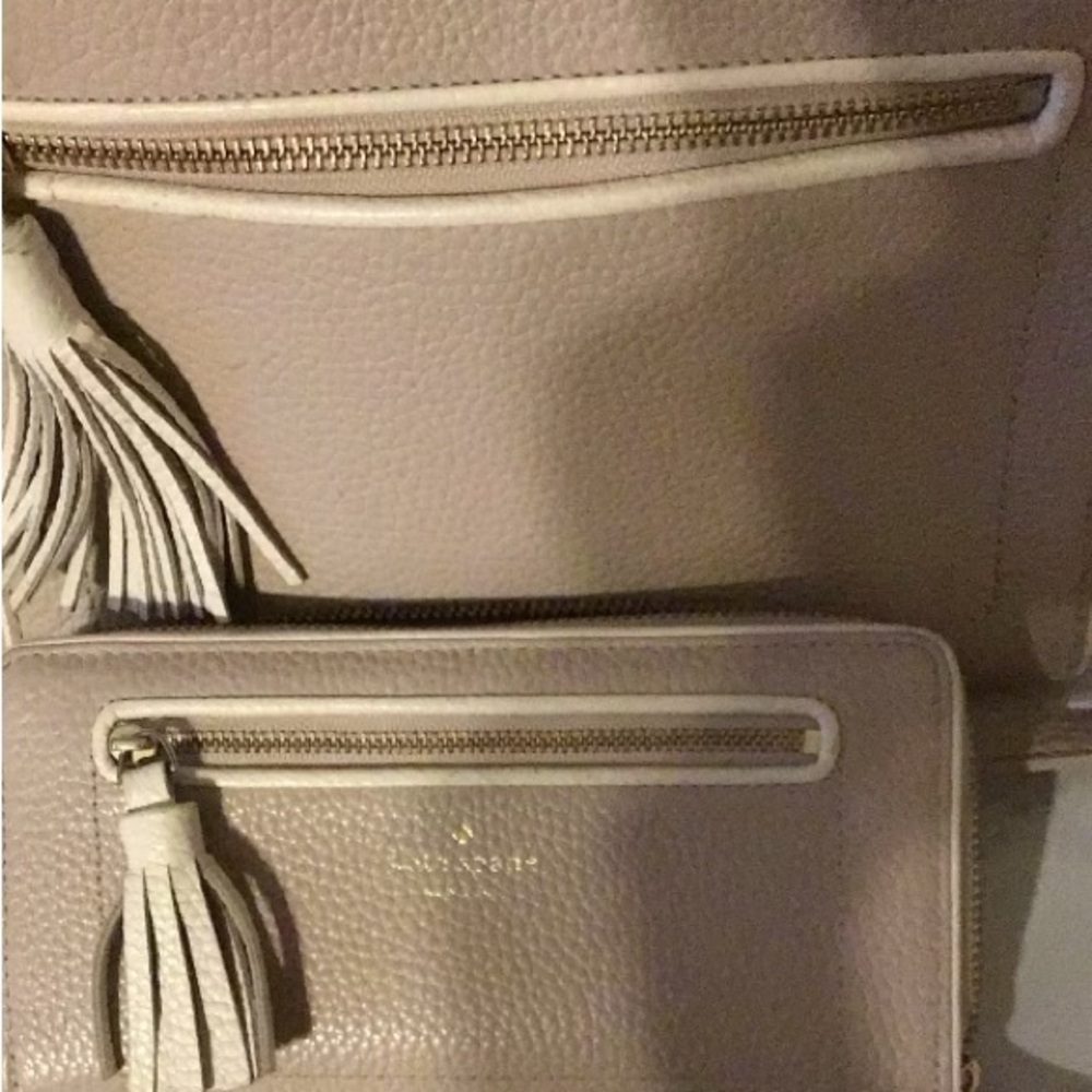 Kate Spade Cream Crossbody Bag with Minimalist Design/including matching wallet